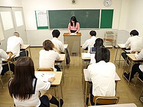 恥辱の教室 教育実習生調教 稲場るか　サンプル画像04